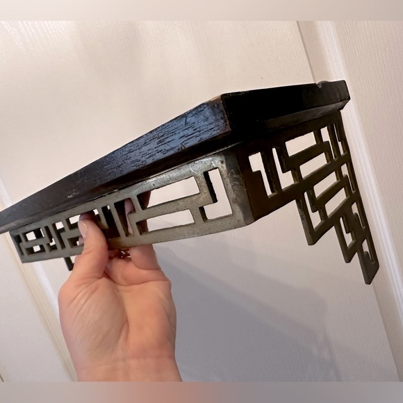 Vintage Chinoiserie Brass and Wood Shelf - Picture 2 of 6